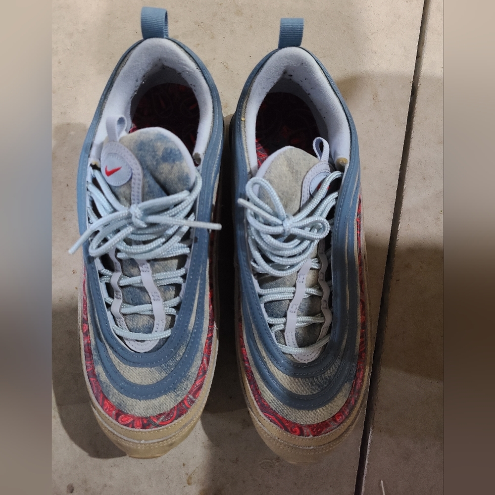 Nike Sneakers